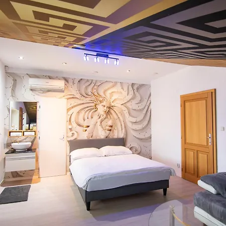 Lucky In Appartement *